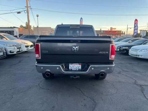 2015 RAM 1500 Laramie