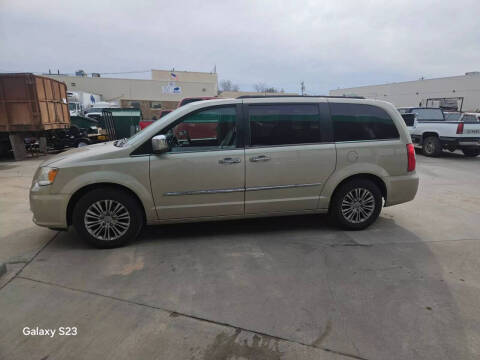 2013 Chrysler Town and Country for sale at iDent Auto Sales & iDent Auto Care in Rapid City SD