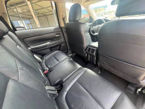 2020 Mitsubishi Outlander