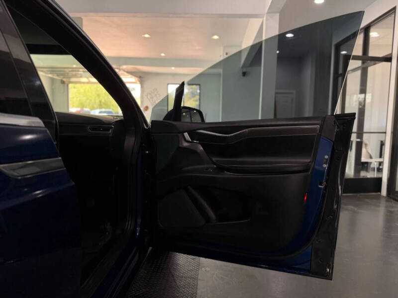 2017 Tesla Model X