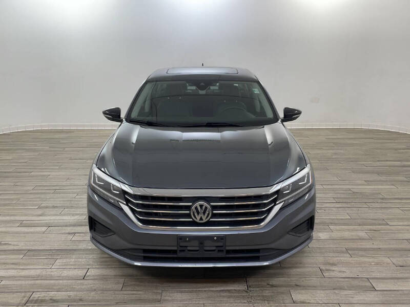 Used 2022 Volkswagen Passat Limited Edition with VIN 1VWBA7A34NC004353 for sale in Florissant, MO