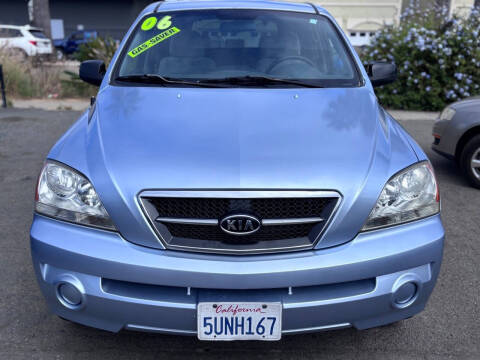 2006 Kia Sorento LX