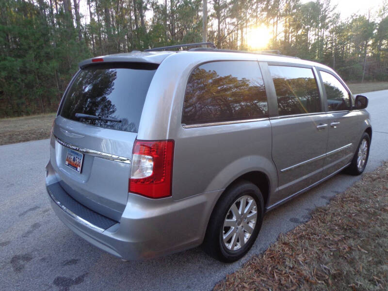 2014 Chrysler Town and Country Touring