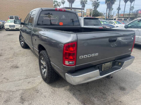 2004 Dodge Ram 1500 SLT