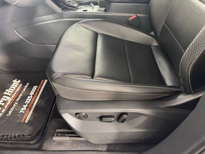 2022 Volkswagen Atlas Cross Sport V6 SE