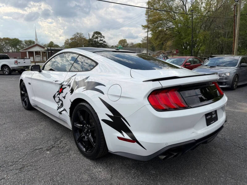 2019 Ford Mustang