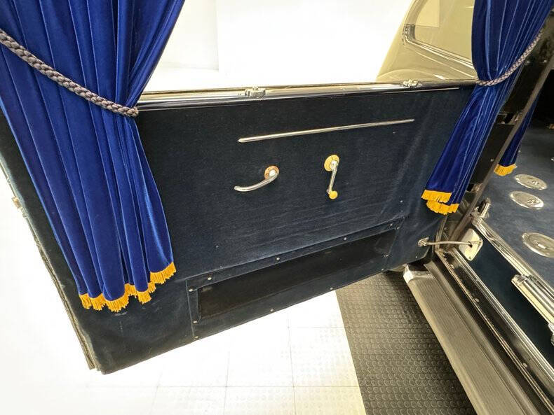 1940 Pontiac Bonneville