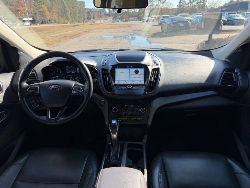 2019 Ford Escape SEL