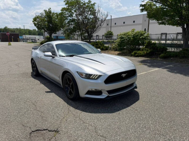 2017 Ford Mustang V6