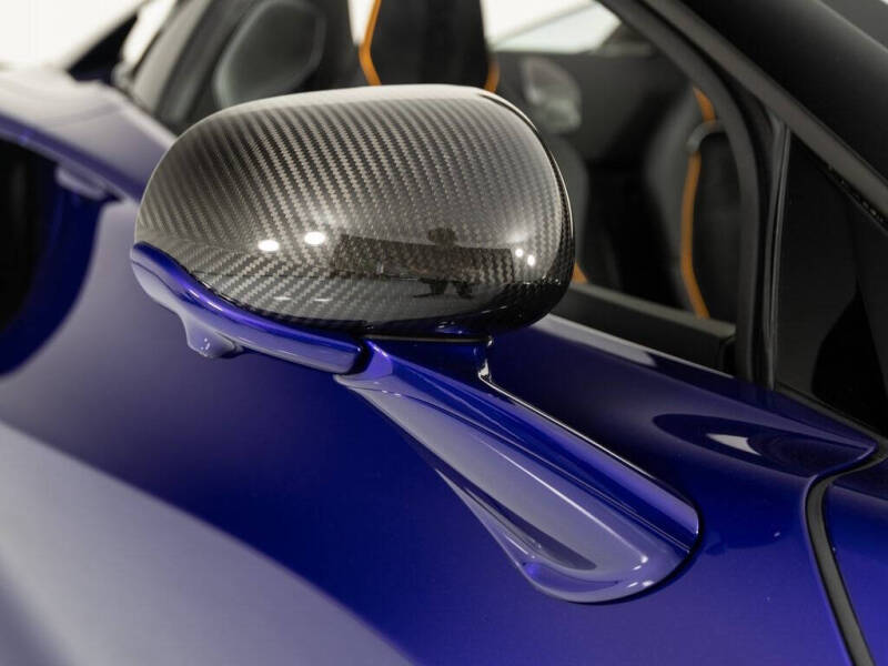 2025 McLaren Artura Spider