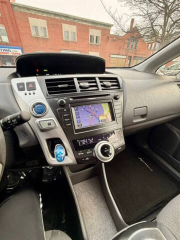 2012 Toyota Prius v