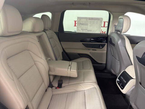 2025 Lincoln Nautilus Hybrid Reserve