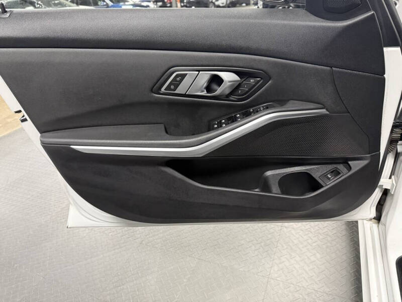 2019 BMW 3 Series 330i xDrive