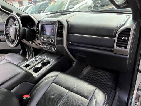2020 Ford Expedition MAX XLT