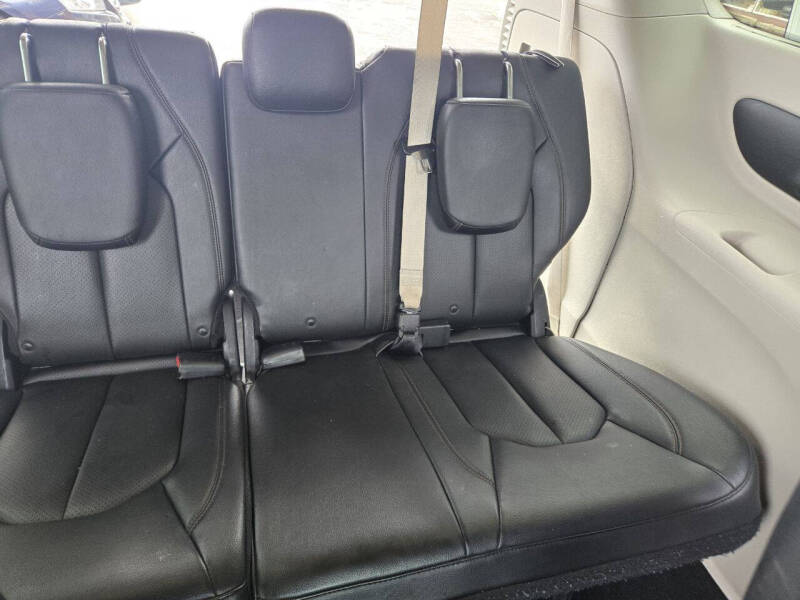 2019 Chrysler Pacifica Touring L