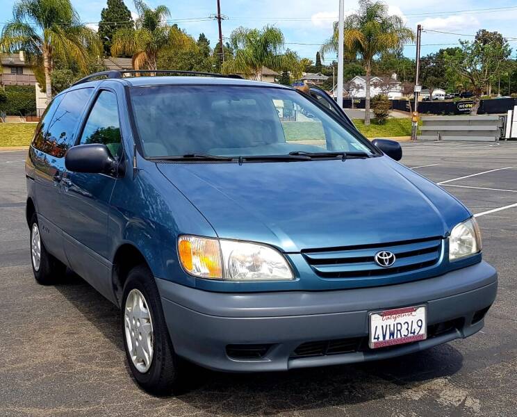 2002 Toyota Sienna for sale at Budget Auto in Orange CA
