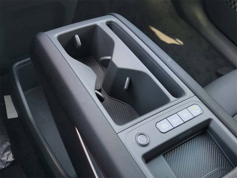 2026 Kia EV9 Light Long Range