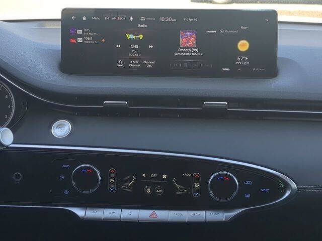 2023 Genesis GV70 2.5T Standard