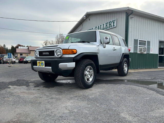 2008 Toyota FJ Cruiser for sale at Upstate Auto Gallery in Westmoreland, NY