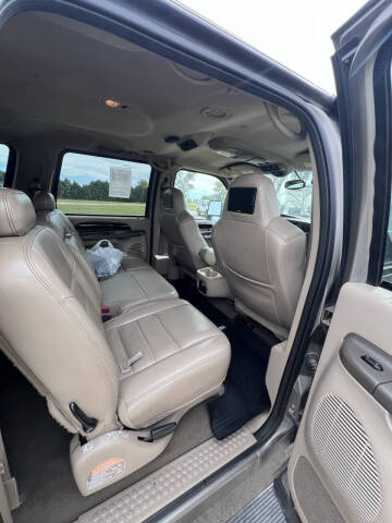 2004 Ford Excursion Limited