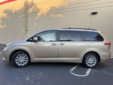 2011 Toyota Sienna Limited 7-Passenger