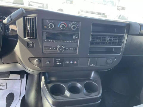 2022 Chevrolet Express 2500