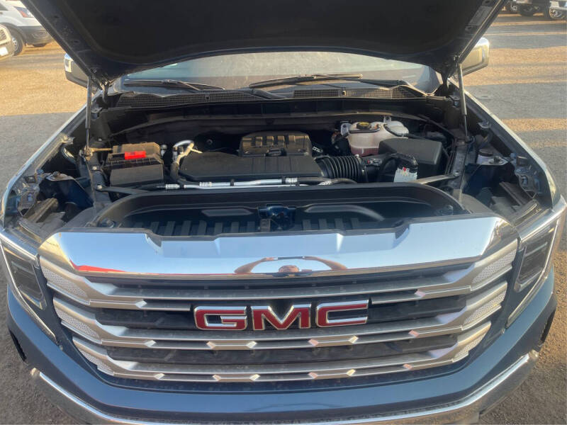 2024 GMC Sierra 1500 SLE