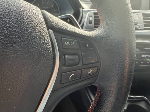 2018 BMW 3 Series 330i