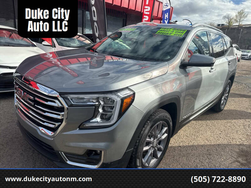 2024 GMC Terrain SLT's photo