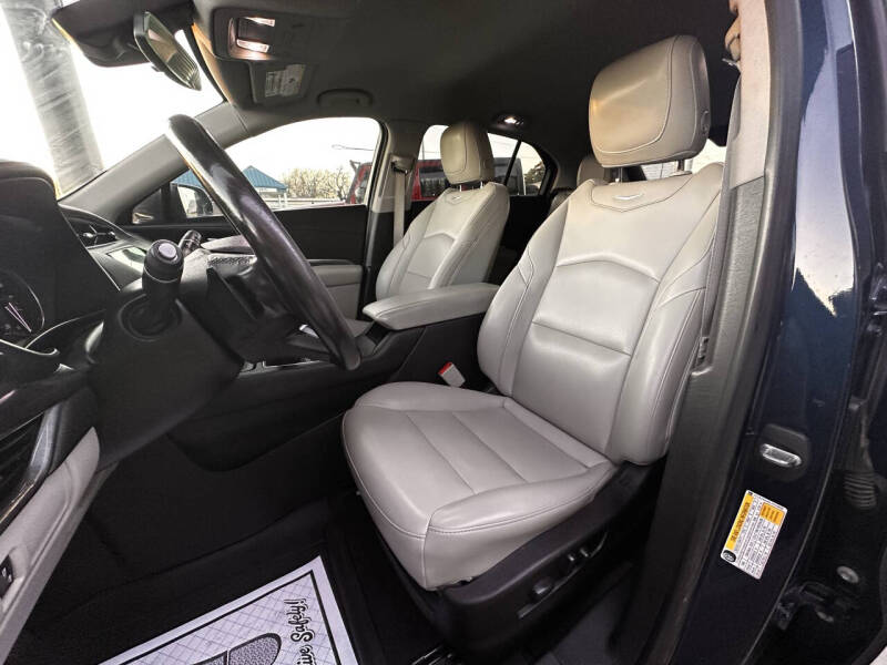 2020 Cadillac XT4 Luxury