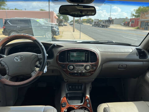 2005 Toyota Sequoia Limited