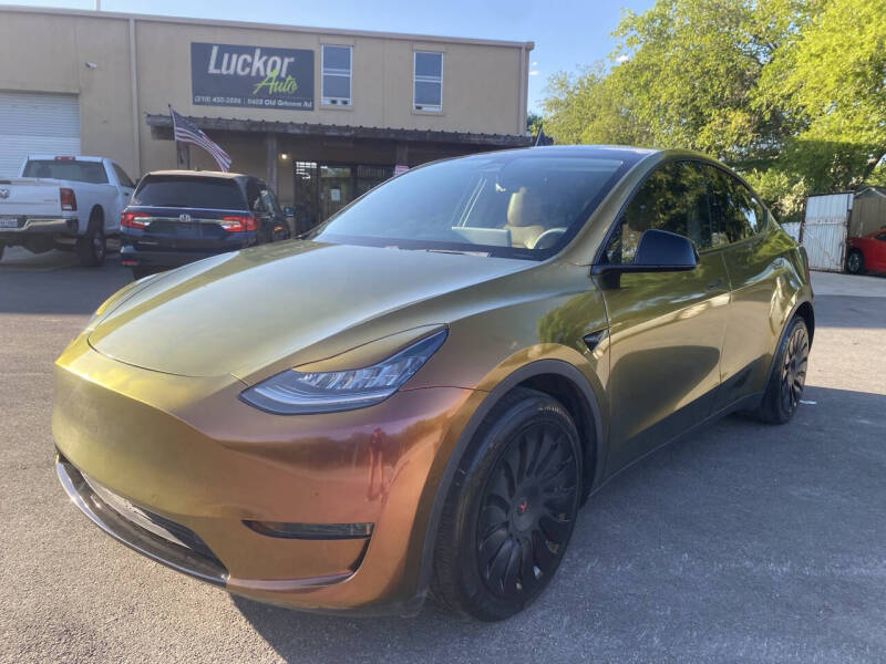 2021 Tesla Model Y Long Range's photo