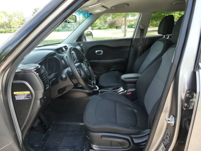 2019 Kia Soul +