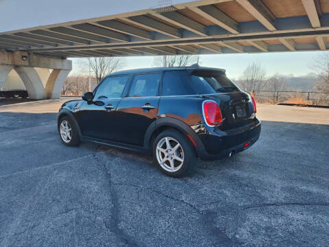 2018 MINI Hardtop 4 Door Cooper