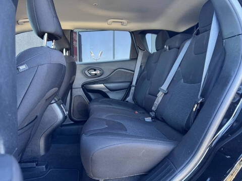 2020 Jeep Cherokee Latitude