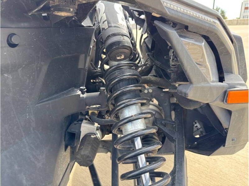 2021 Can-Am Maverick X3