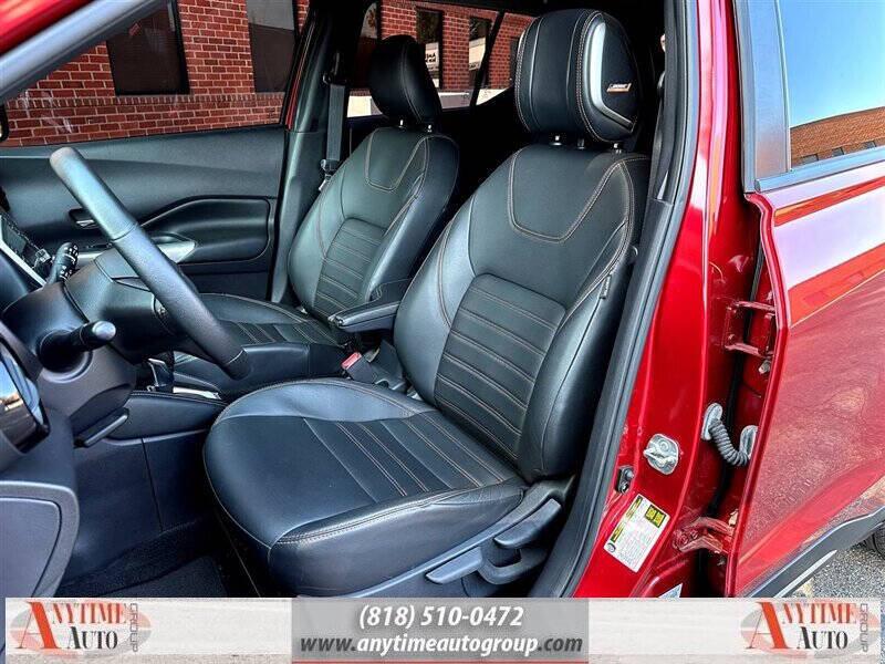 2020 Nissan Kicks SR