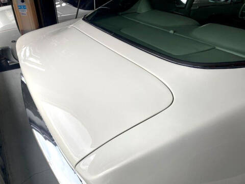 1963 Studebaker Avanti