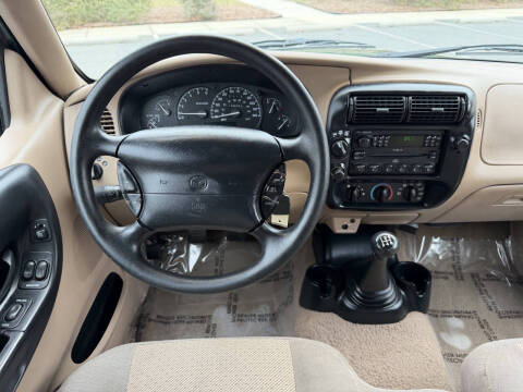 1999 Mazda B-Series B3000 SE