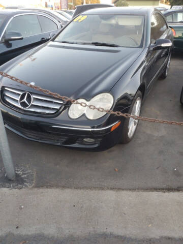 2009 Mercedes-Benz CLK for sale at Thomas Auto Sales in Manteca CA