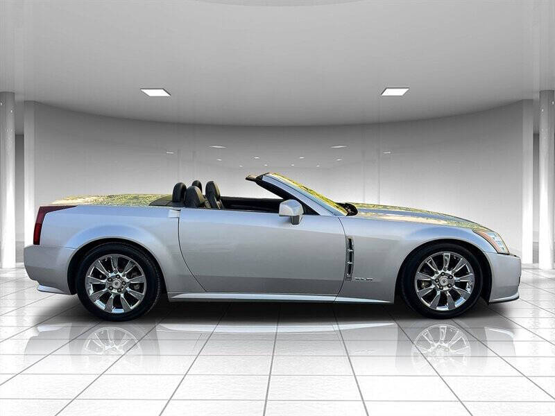 2009 Cadillac XLR 5