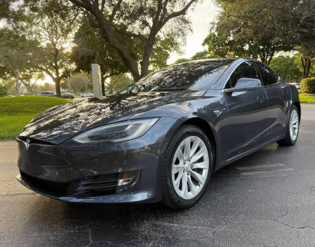 2017 Tesla Model S 90D