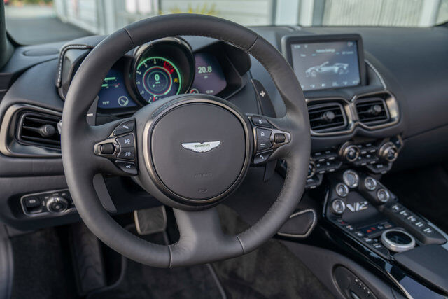 2023 Aston Martin Vantage 11