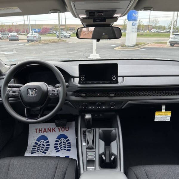 2025 Honda Accord SE