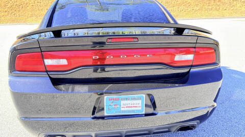 2012 Dodge Charger SXT