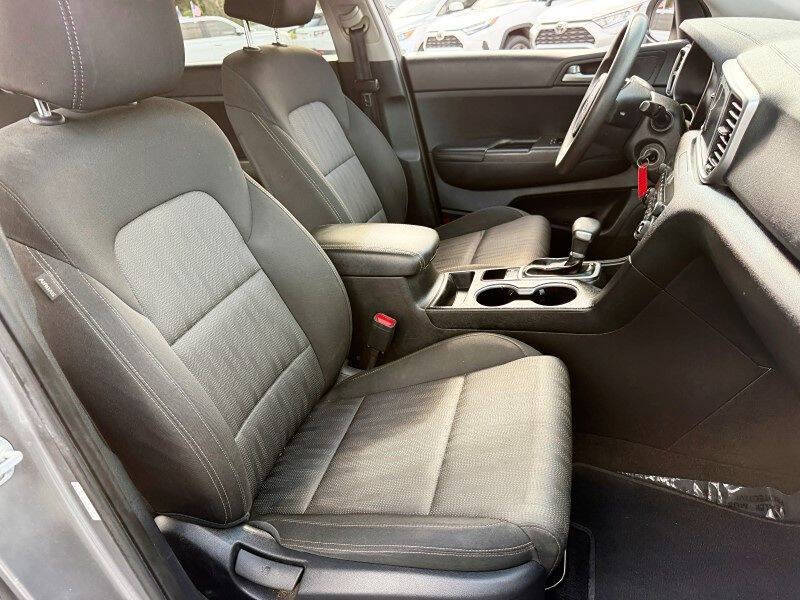 2020 Kia Sportage LX