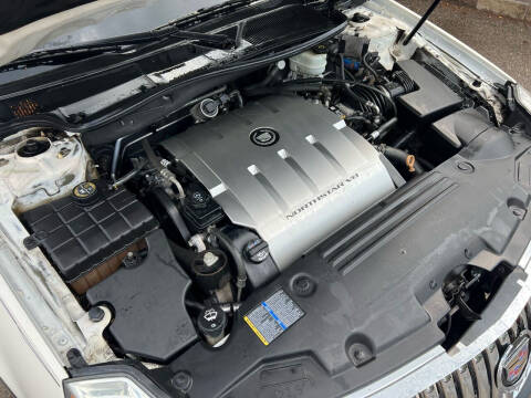 2011 Cadillac DTS Luxury Collection