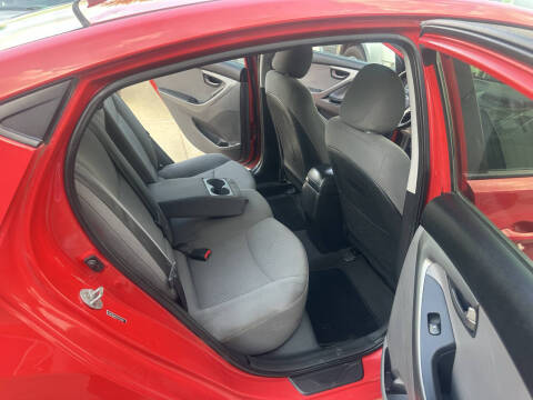 2014 Hyundai Elantra SE