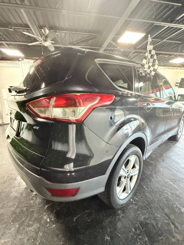 2015 Ford Escape SE
