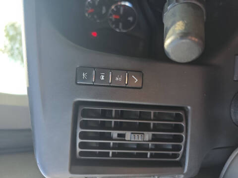 2017 GMC Savana 2500
